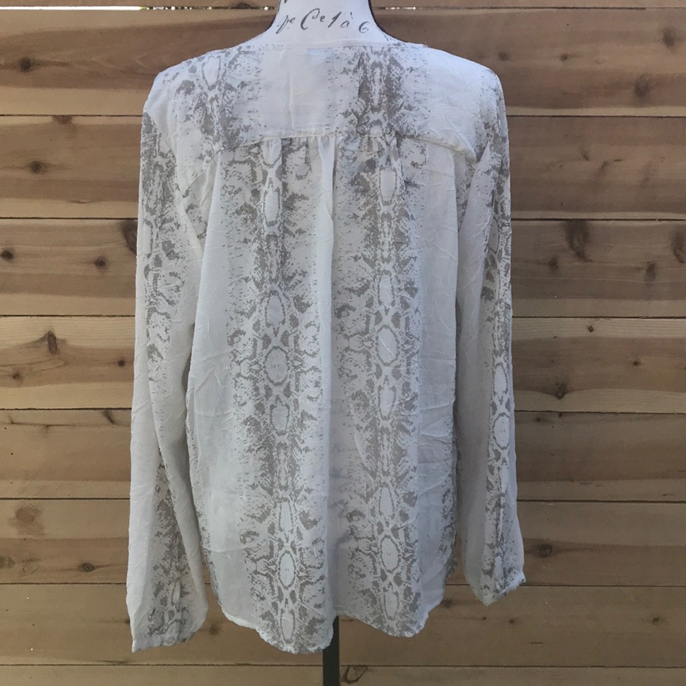 Lucky Brand Sheer Blouse - Picture 4 of 5